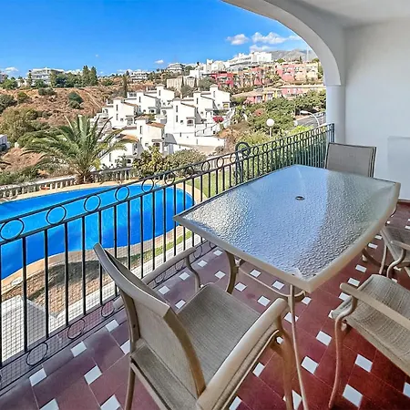 3 Bedroom Cozy In Fuengirola