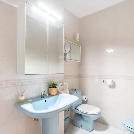 3 Bedroom Cozy In Fuengirola