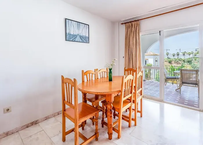 Будинок відпочинку 3 Bedroom Cozy In Фуенхірола